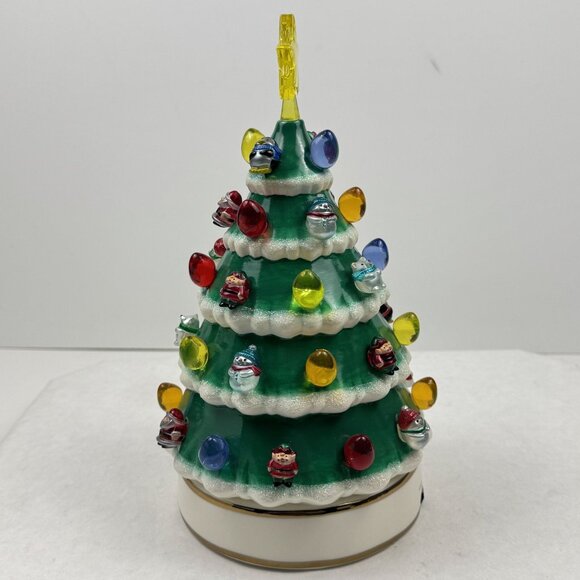 Hallmark Keepsake 2018 Porcelain Tabletop Christmas Tree 10" Light Magic Timer - Picture 5 of 16